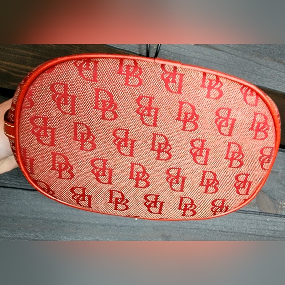 Vintage Dooney & Bourke Canvas & Leather Trim Handbag - Picture 3 of 7